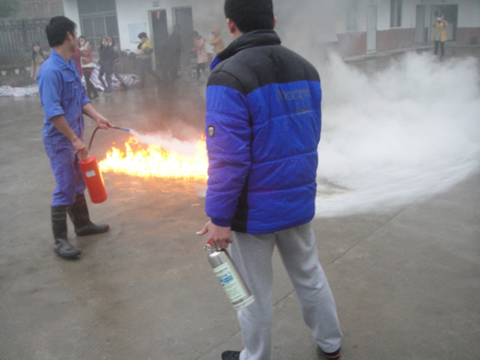 东恒华道消防演练